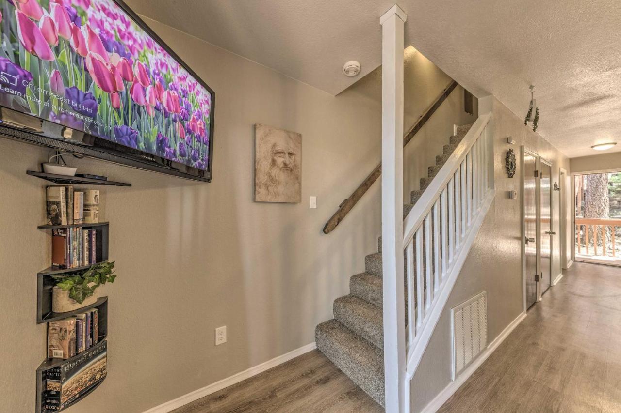 Forested Ruidoso Condo With Deck And Fireplace! Kültér fotó